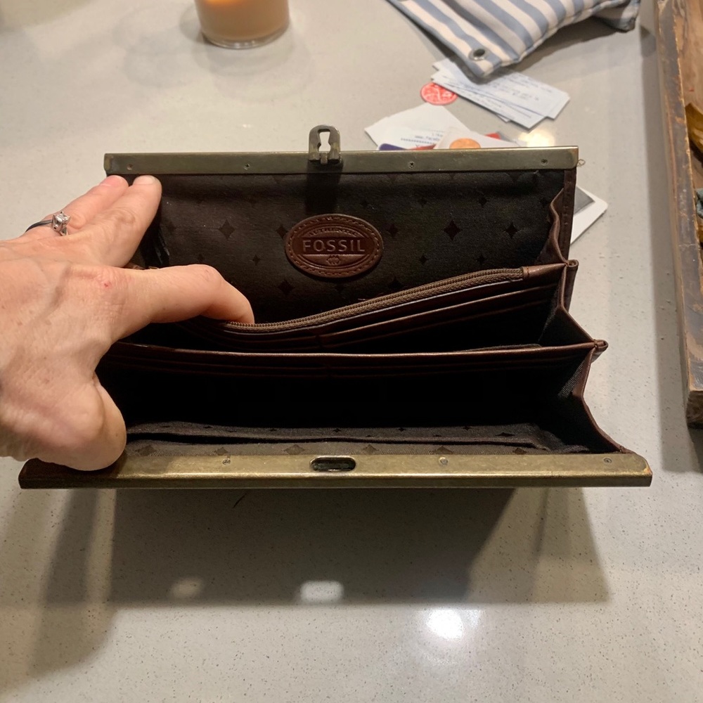 Fossil Wallet - Picture 4 of 6
